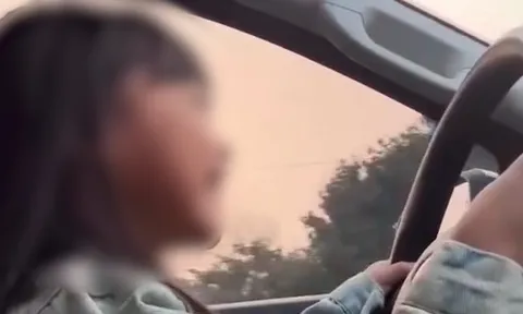 CSGT xác minh clip người bố để con gái lái ô tô với tốc độ 50-60 km/giờ