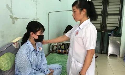 Trầm cảm ở trẻ đang gia tăng, 6 dấu hiệu bố mẹ không được chủ quan