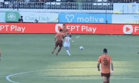 HAGL dọa kiện trọng tài V.League, phản ứng ồn ào trên mạng xã hội, cãi nhau tay đôi với CĐV