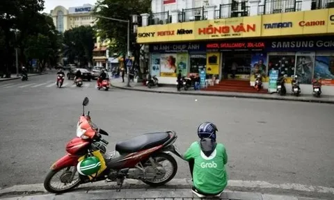 Bất chấp sức ép từ Xanh SM và Be Group, Grab công bố doanh thu tại Việt Nam tăng gấp đôi sau 2 năm, lên gần 6.000 tỷ đồng